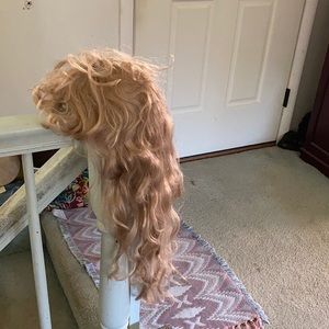 Halloween wig blonde